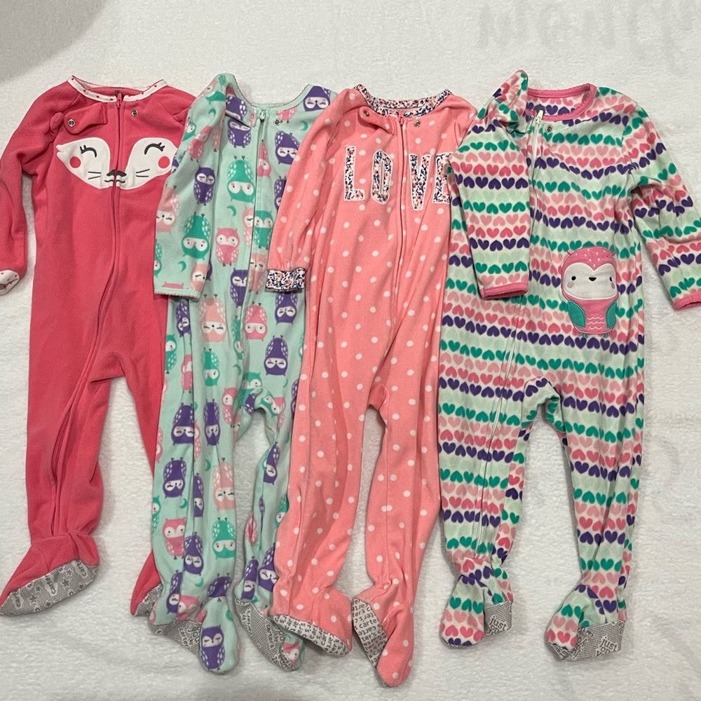 Carter’s Fleece Footed Pajamas (lot of 4)